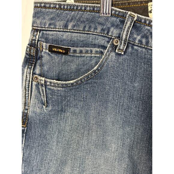 Volcom Enowen Classic Straight Leg Denim Skater Jeans Streetwear Blue Size 38 - Picture 4 of 16